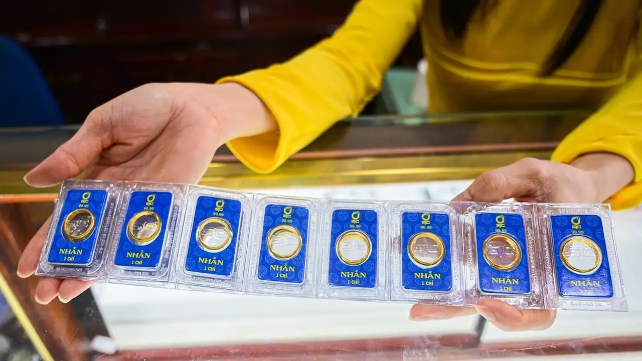 تغيرات أسعار الذهب في SJC وتطورات عيار 24 قيراط في السوق العالمية